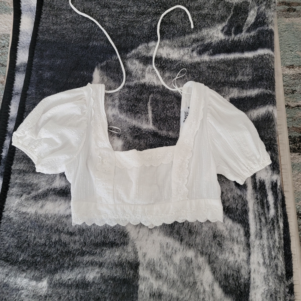 Crop top